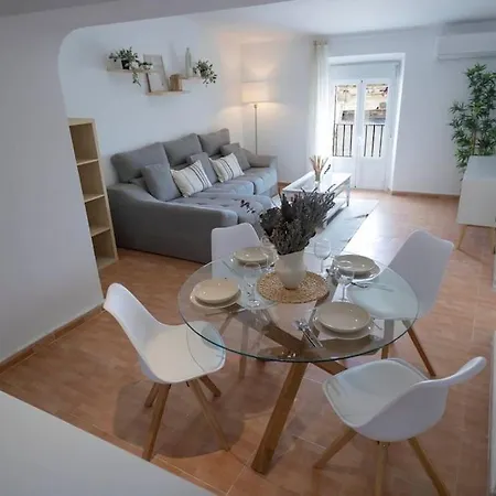 Apartment Ginva - En Pleno Centro 2 *
